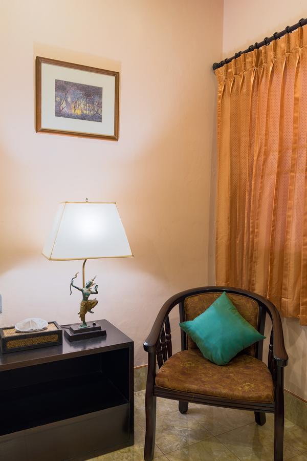 Smile House Karon Hotel Екстериор снимка
