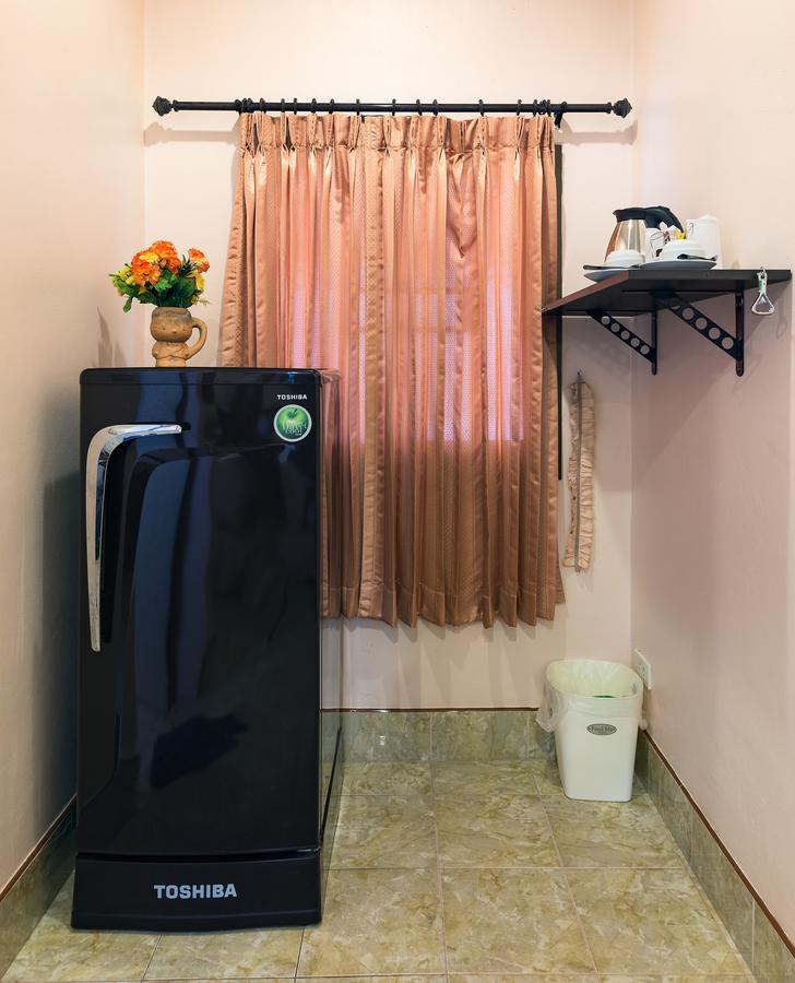 Smile House Karon Hotel Екстериор снимка